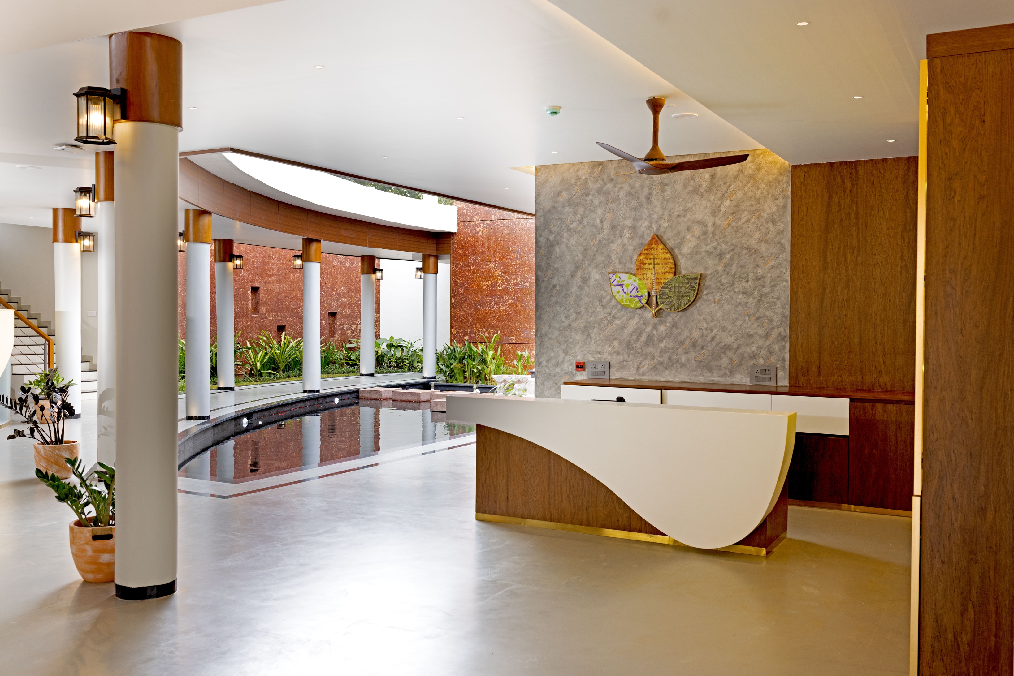 Reception & Guest Comfort